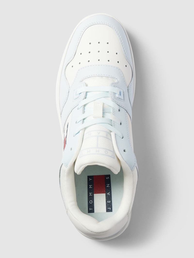Sneaker mit Label-Detail Modell 'RETRO BASKET' in hellblau