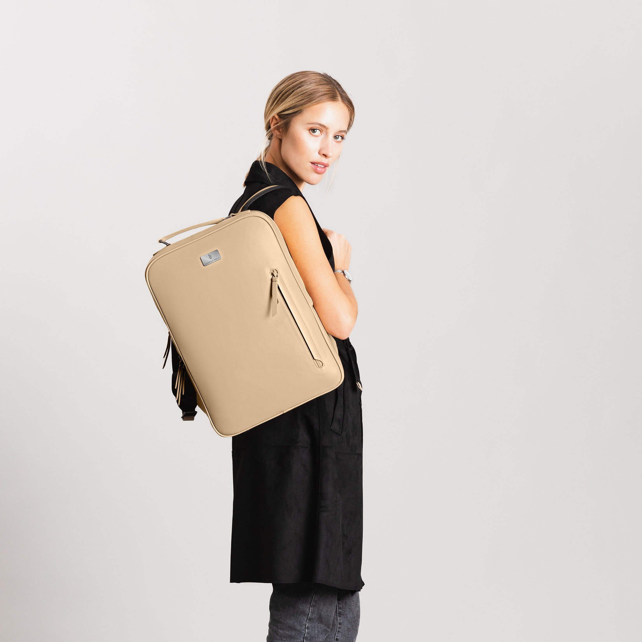 Lilienthal Berlin Reiserucksack Virtuoso - Minimalist Backpack - Sand