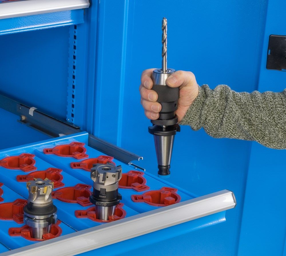 Huvema K2150 Verkstadsskåp med 120 CNC-verktygshållare