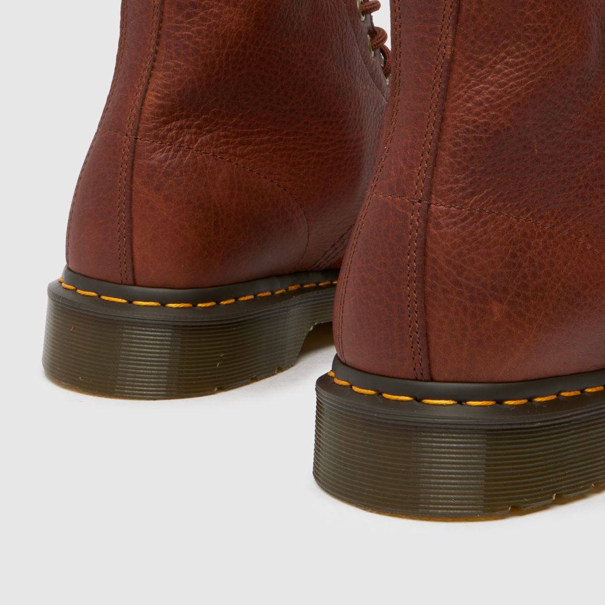 Dr. Martens 101 csizma barna színben