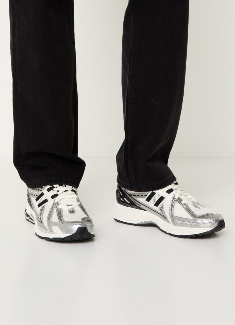 Αθλητικά παπούτσια New Balance 1906 με λεπτομέρειες από πλέγμα