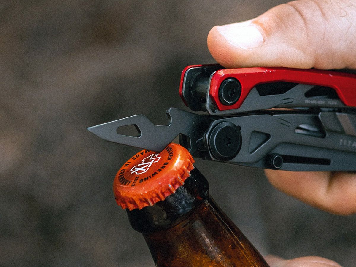 True Utility Titanium Locking Multitool