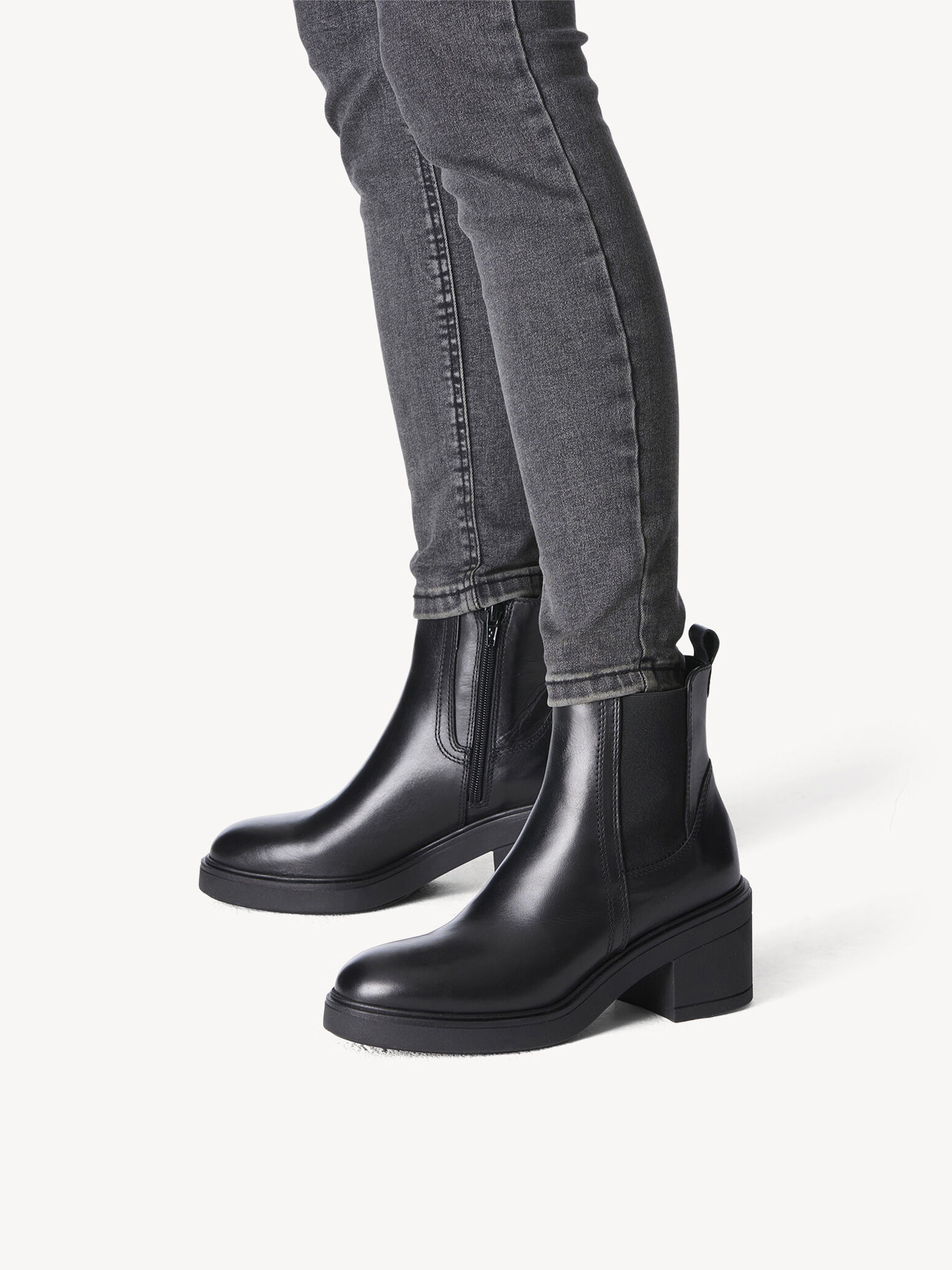 Bottine Chelsea en cuir - noir