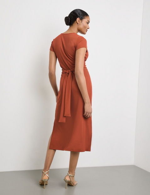 Midikleid mit Wickel-Effekt