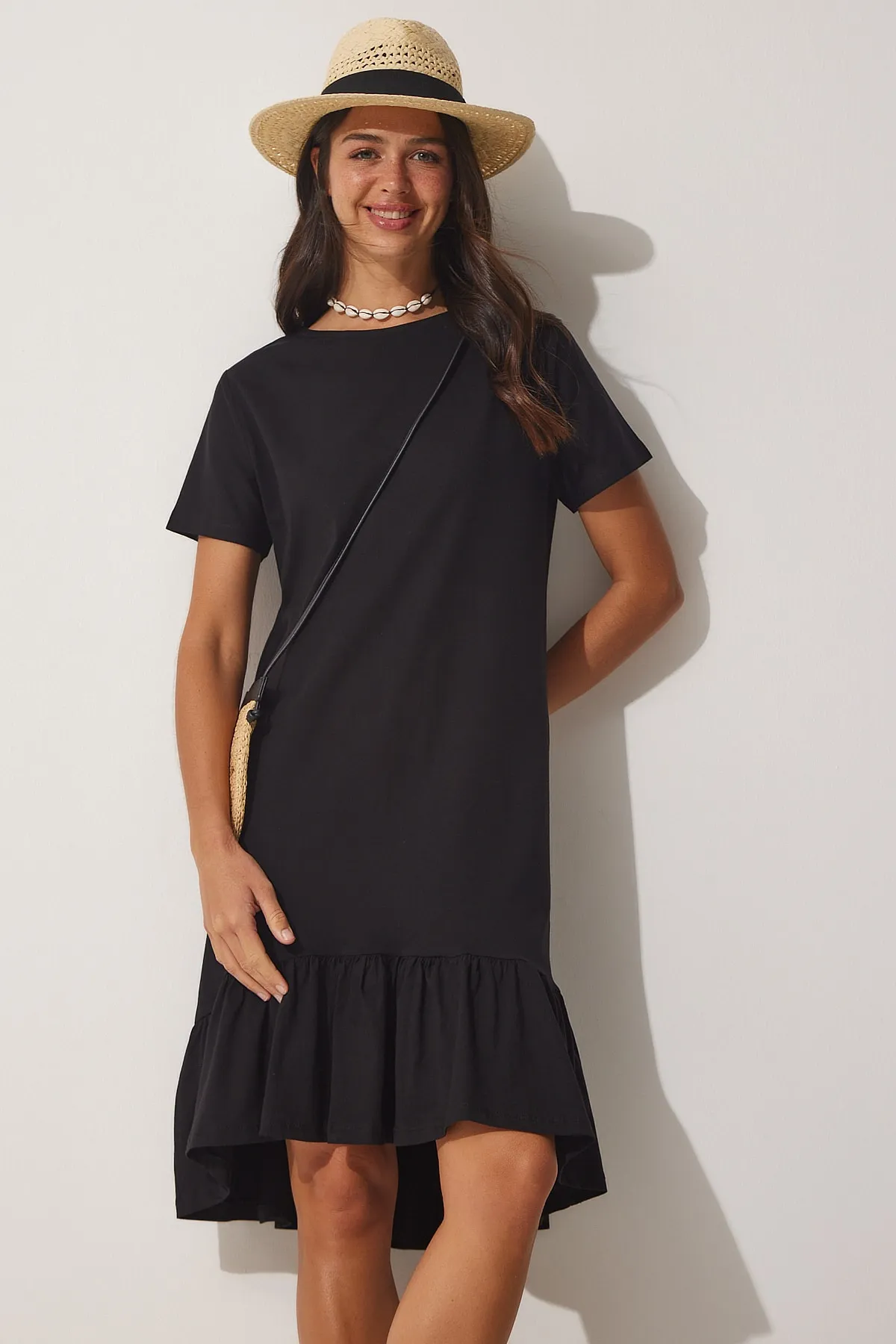 Happiness İstanbul  Schwarzes Volant-Sommer-Viskose-Strickkleid für Damen AP00186