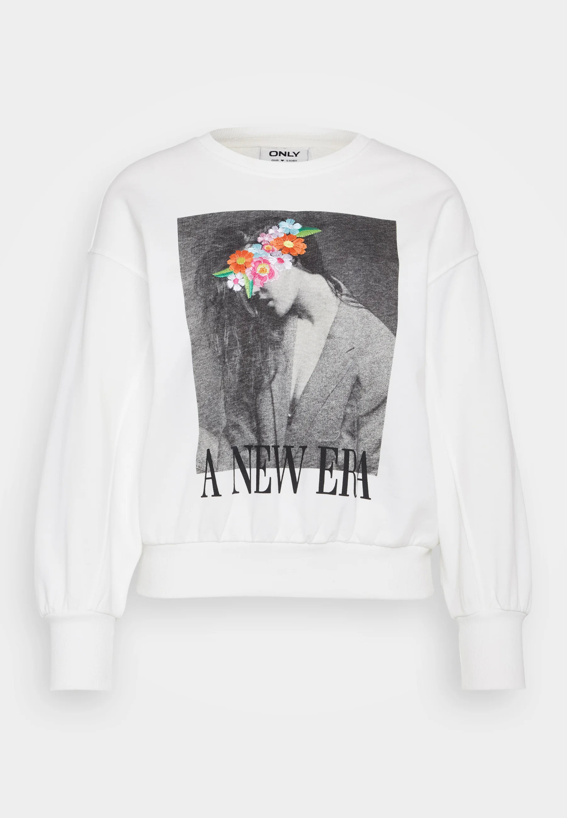 ONLY Petite ONLHANNA BORDADO CUELLO O - Sudadera