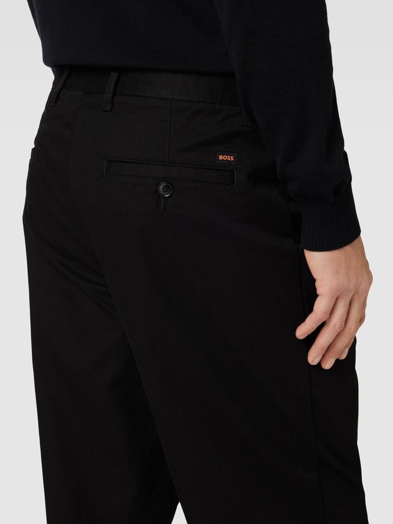 Hose mit seitlichen Eingrifftaschen Modell 'STATUM' in schwarz