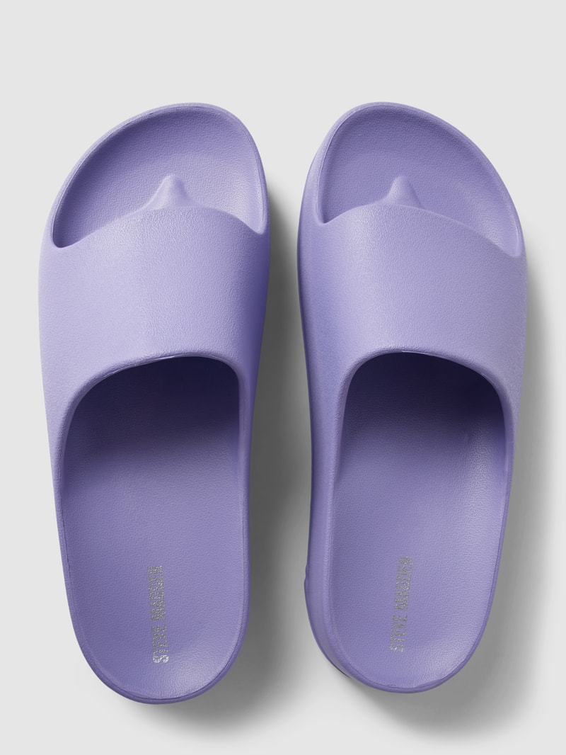 Slides mit breitem Riemen Modell 'ASTRO' in lavendel
