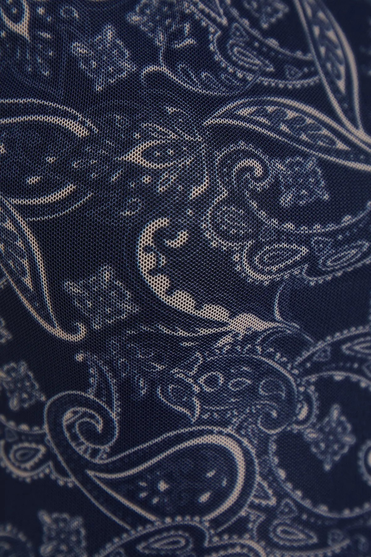 Trendyol Collection  Marineblaues Neckholder-Midikleid aus bedrucktem Tüll TWOSS23EL02214