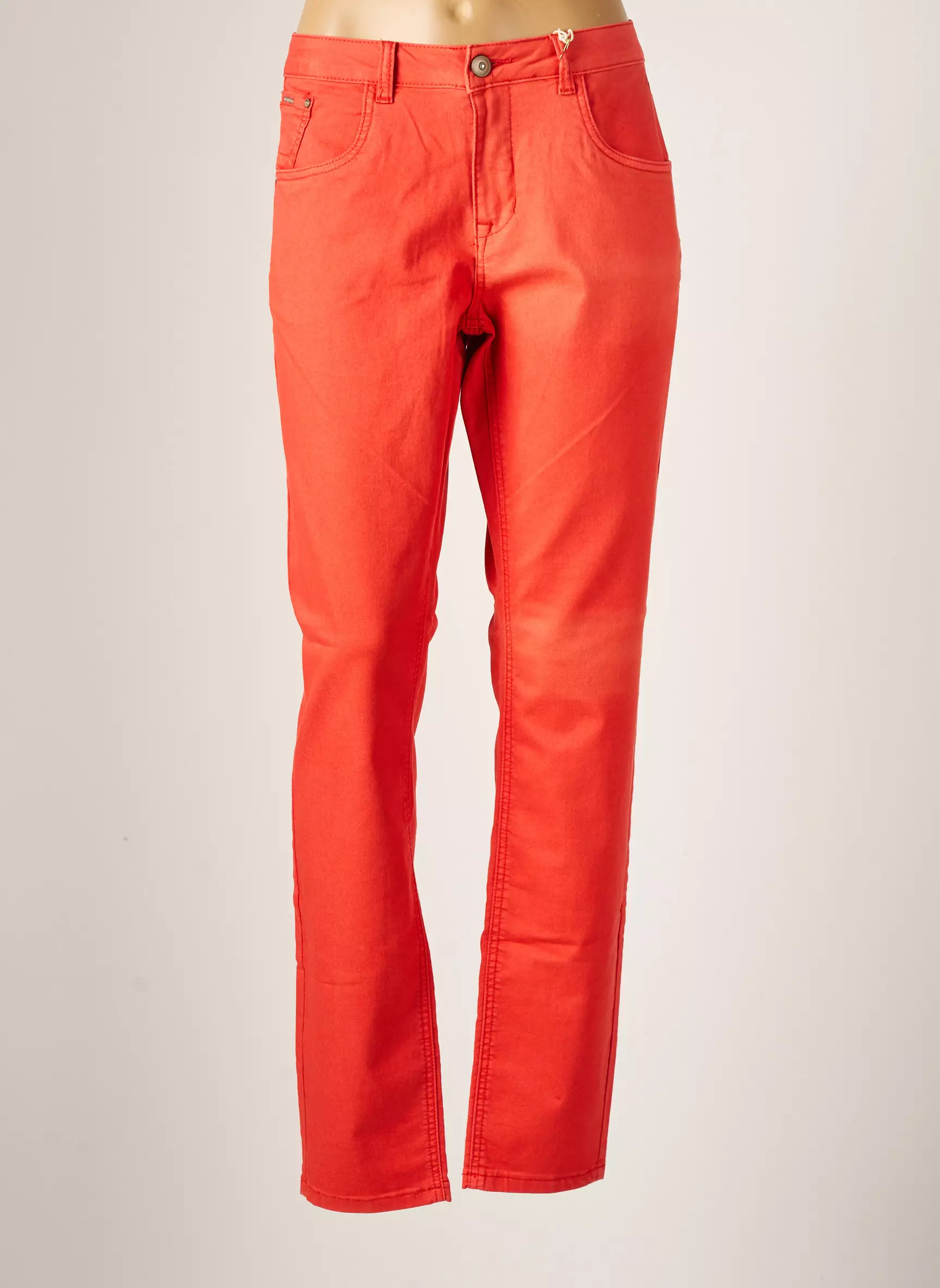 Cream Pantalons Slim Femme couleur rouge