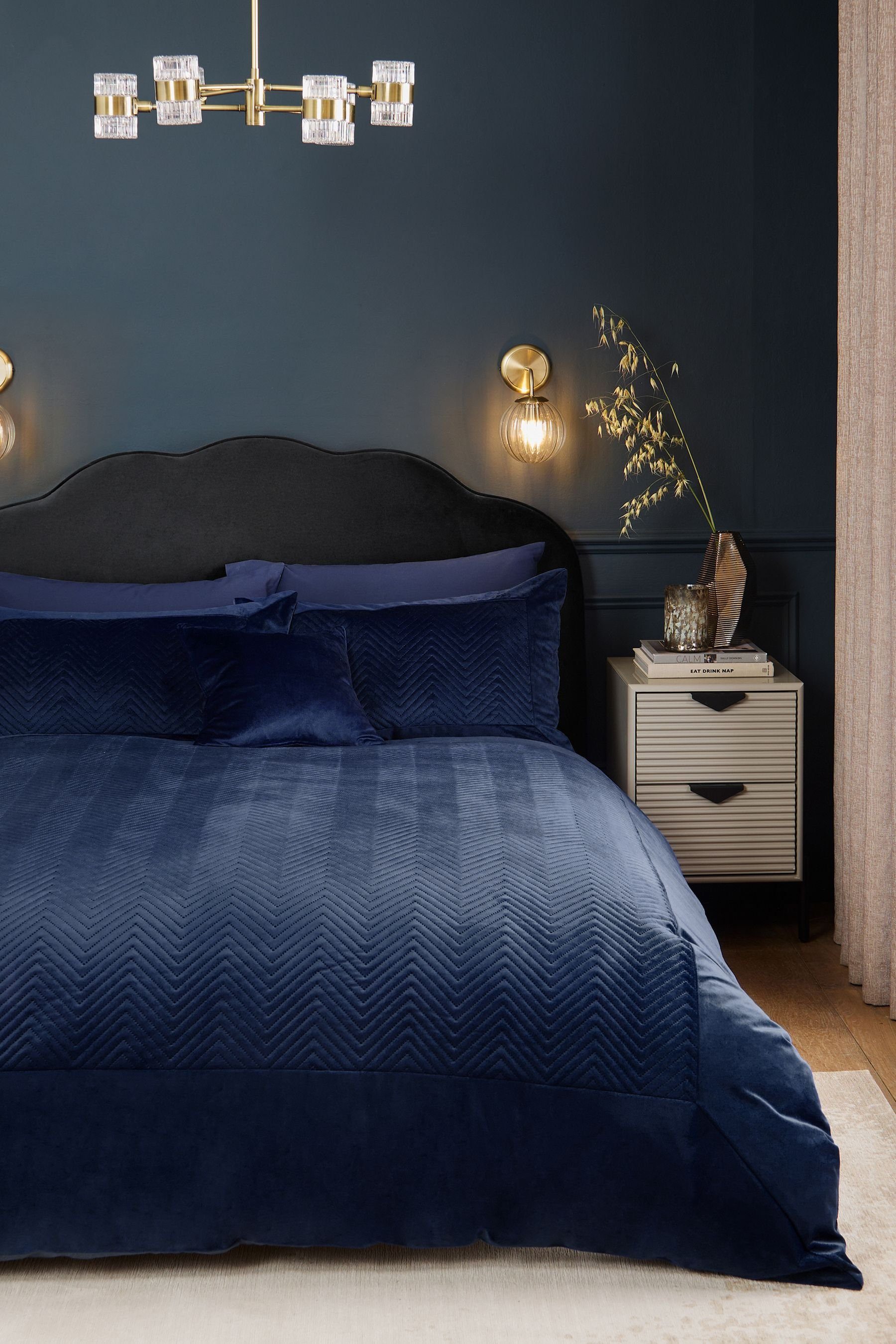 Bett-Set, Madison Bettwäsche, Samt mit Zickzacksteppung, Next, Bezug: Polyester