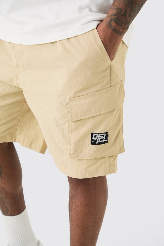 Plus Ofcl Nylon Cargo-Shorts mit elastischem Bund