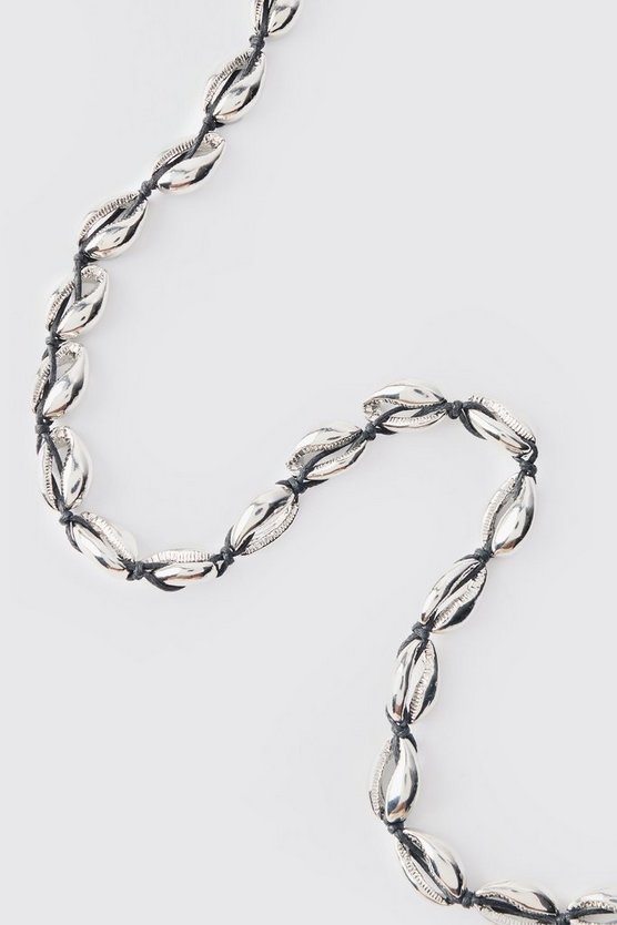 Shell Charm Rope Necklace