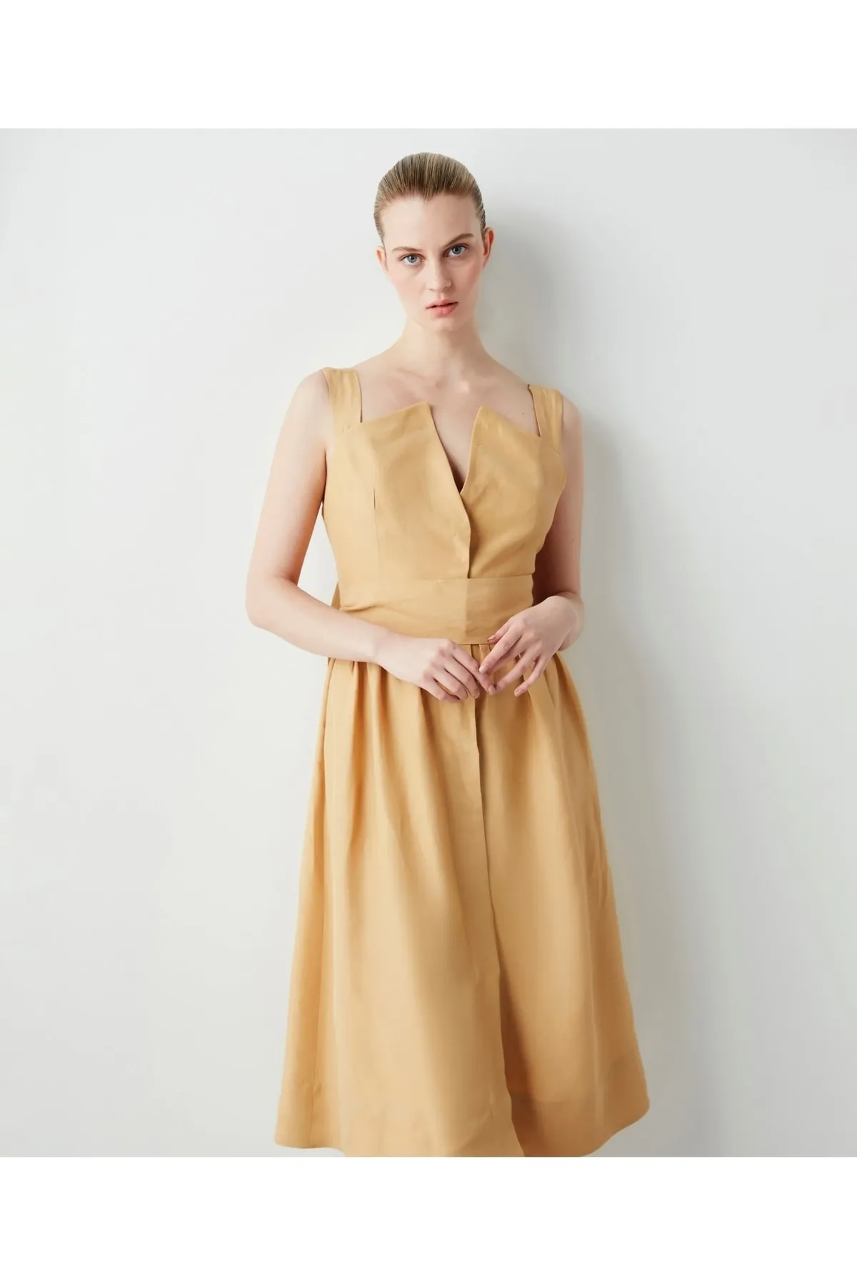 İpekyol  Kleid aus Leinenmischung