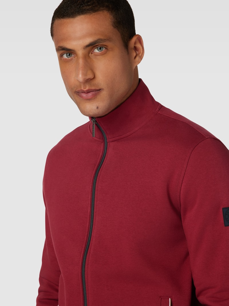 Sweatjacke mit Stehkragen in bordeaux rot