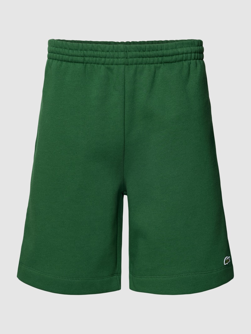 Sweatshorts mit Label-Applikation in grün
