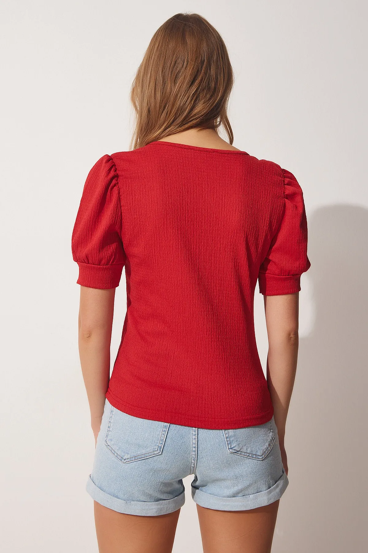 Happiness İstanbul  Rote Strickbluse mit quadratischem Kragen und Ballonärmeln für Damen DD01051