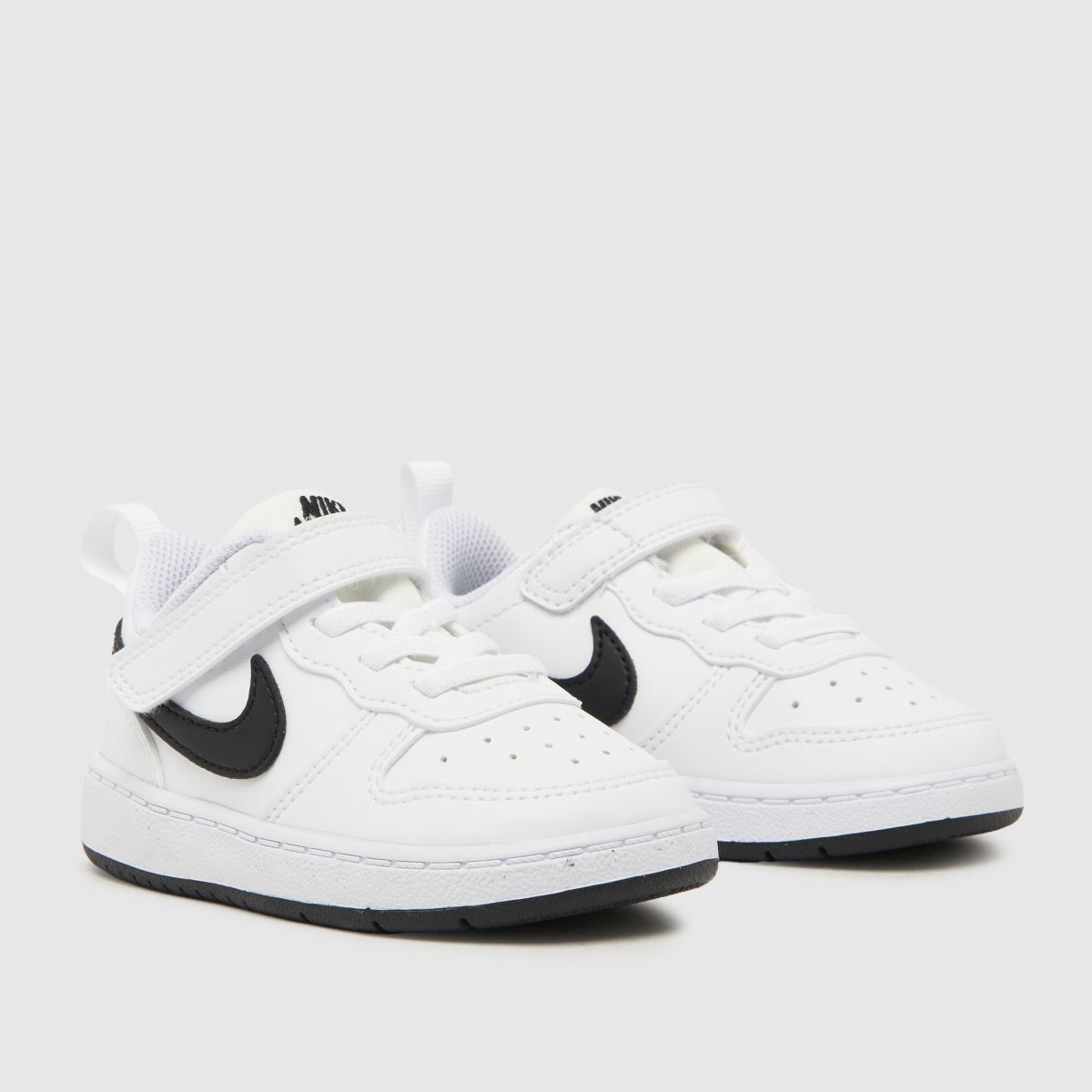 Nike vita och svarta Court Borough Low Recraft småbarnsskor