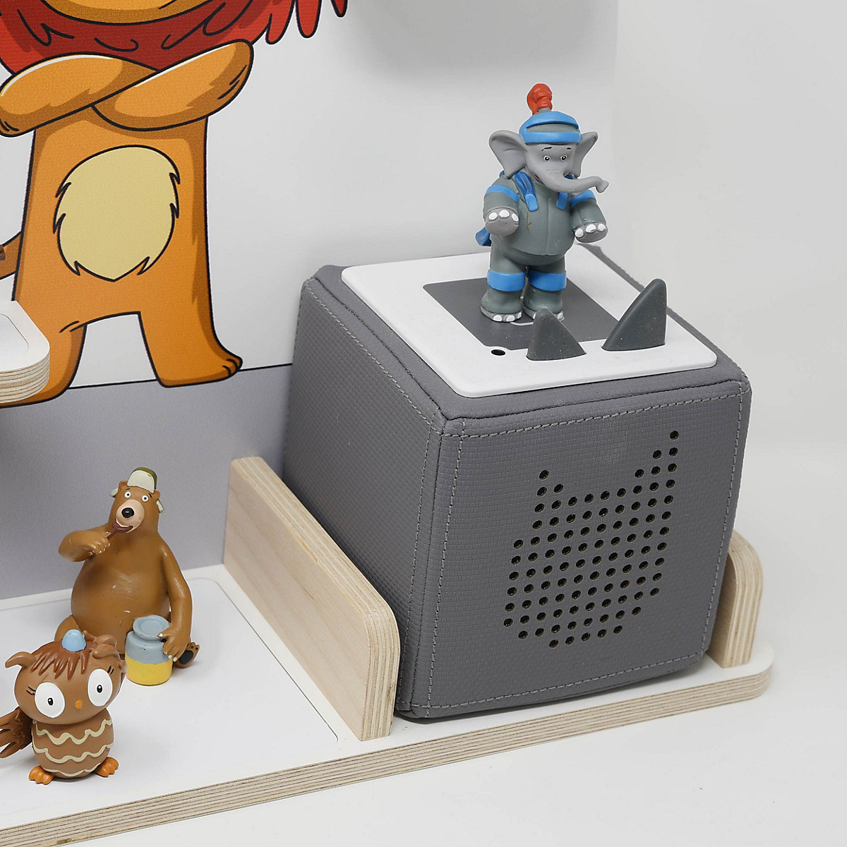 Regal für Musikbox 