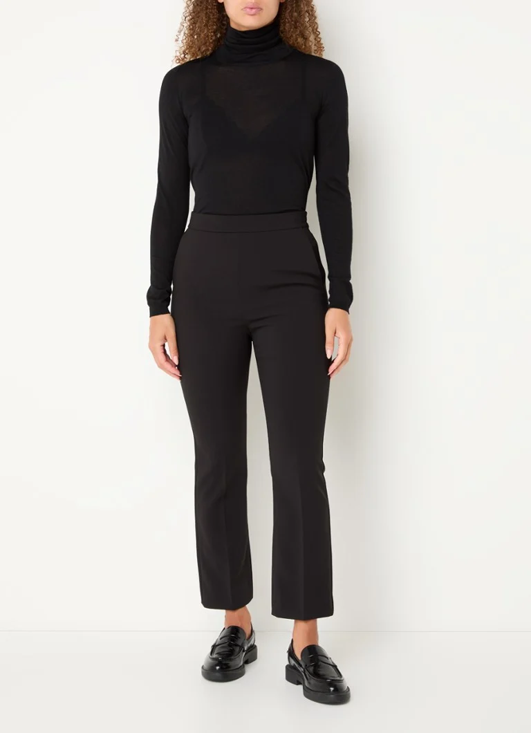 Pulover MaxMara Saluto cu guler rotit din lână virgină elastică