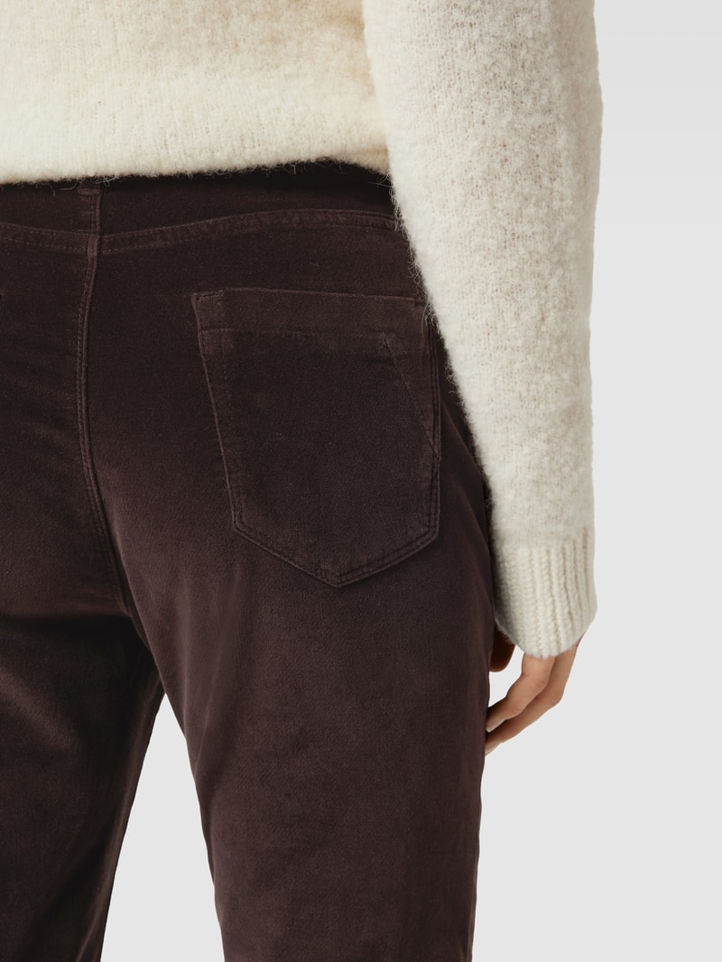 Slim Fit Jeans in Samt-Optik Modell 'Mary' in schokobraun