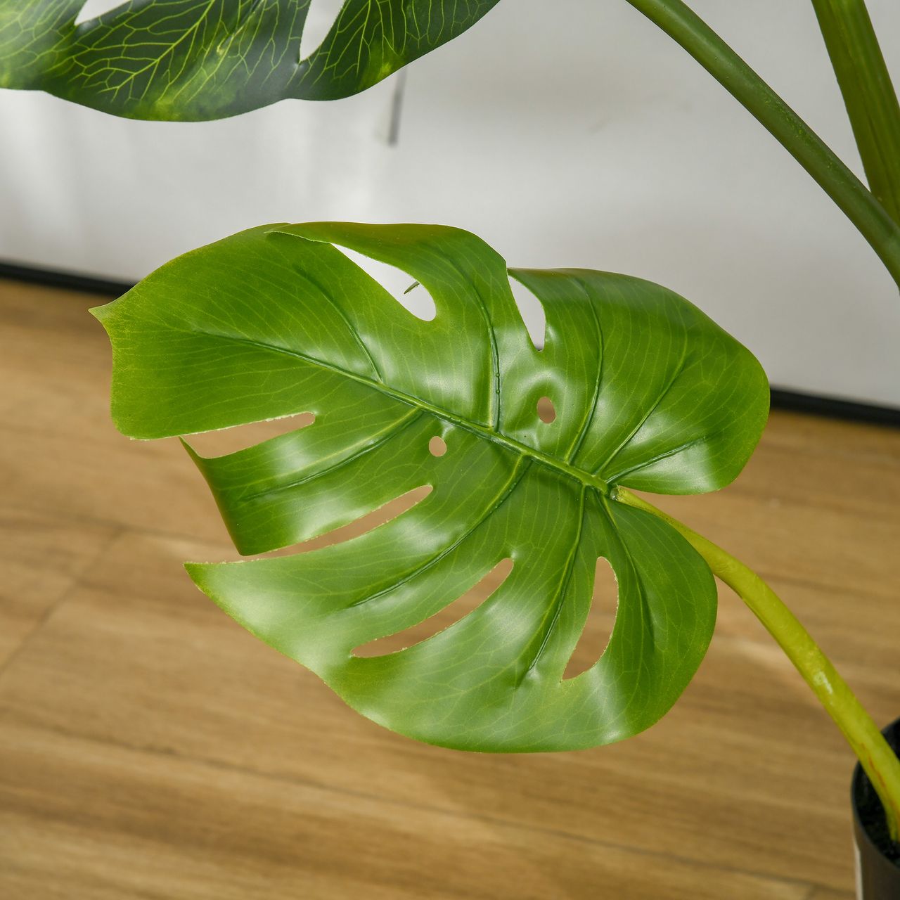 HOMCOM künstliche Pflanzen 110 cm künstlicher Monstera Kunstpflanze Zimmerpflanze Dekopflanze Büropflanze Kunststofftopf für drinnen und draußen
