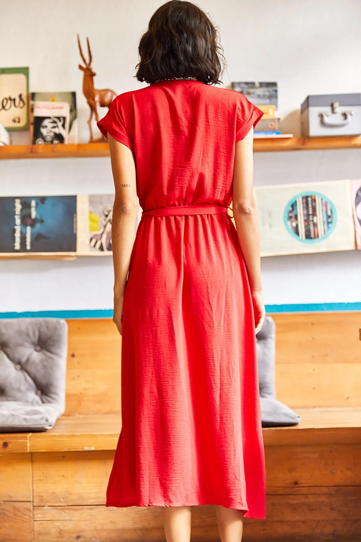Olalook  Rotes zweireihiges, gewebtes Kleid mit Gürtel und Schlitz für Damen ELB-19001690