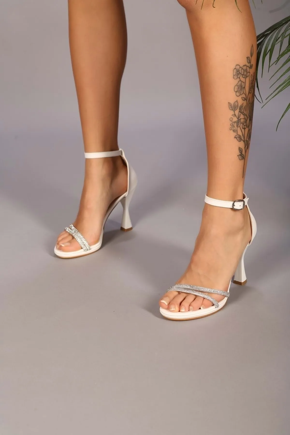 Shoeberry  Kenza White Skin Plateau-Stein-High-Heels-Schuhe für Damen