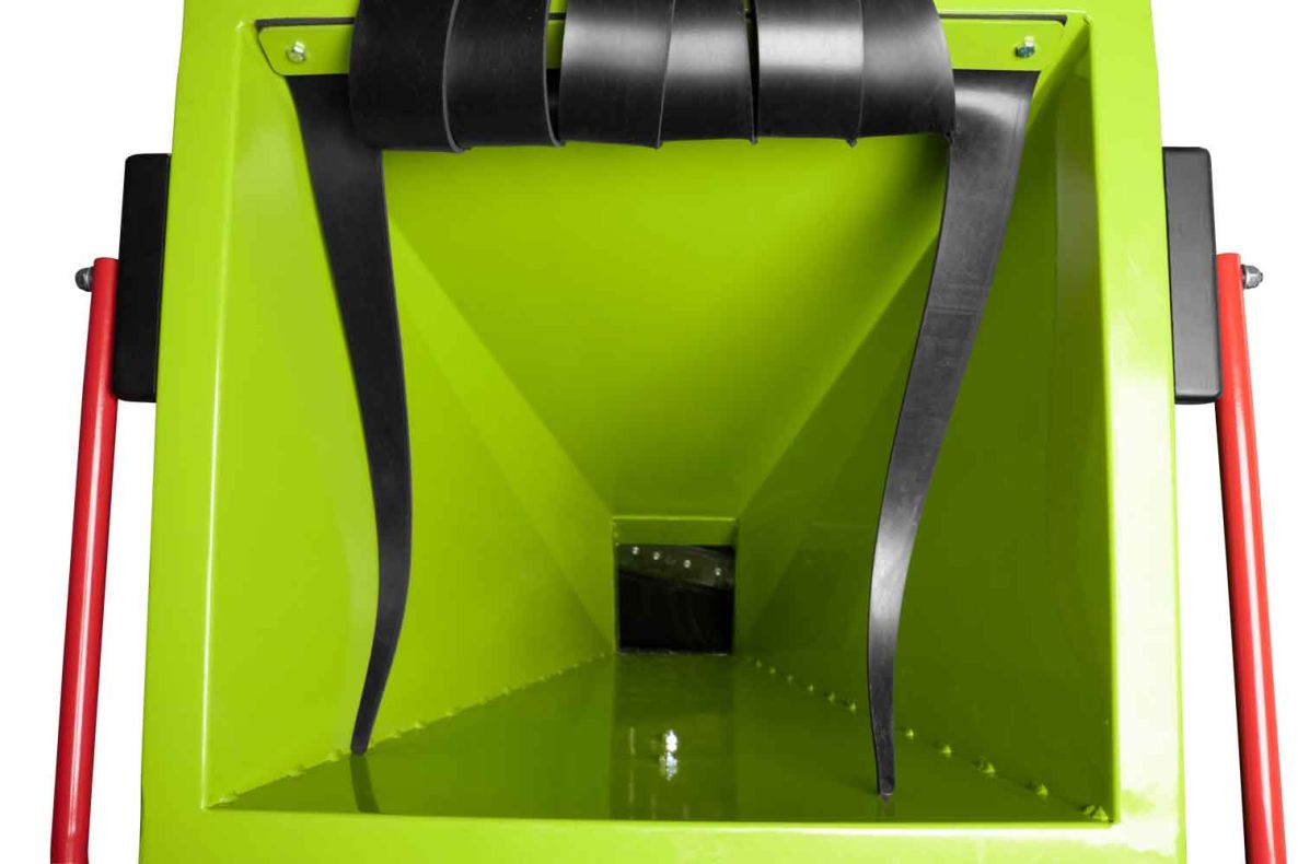 Benzínový sekáč Zipper ZI-HAEK15000 9 kW