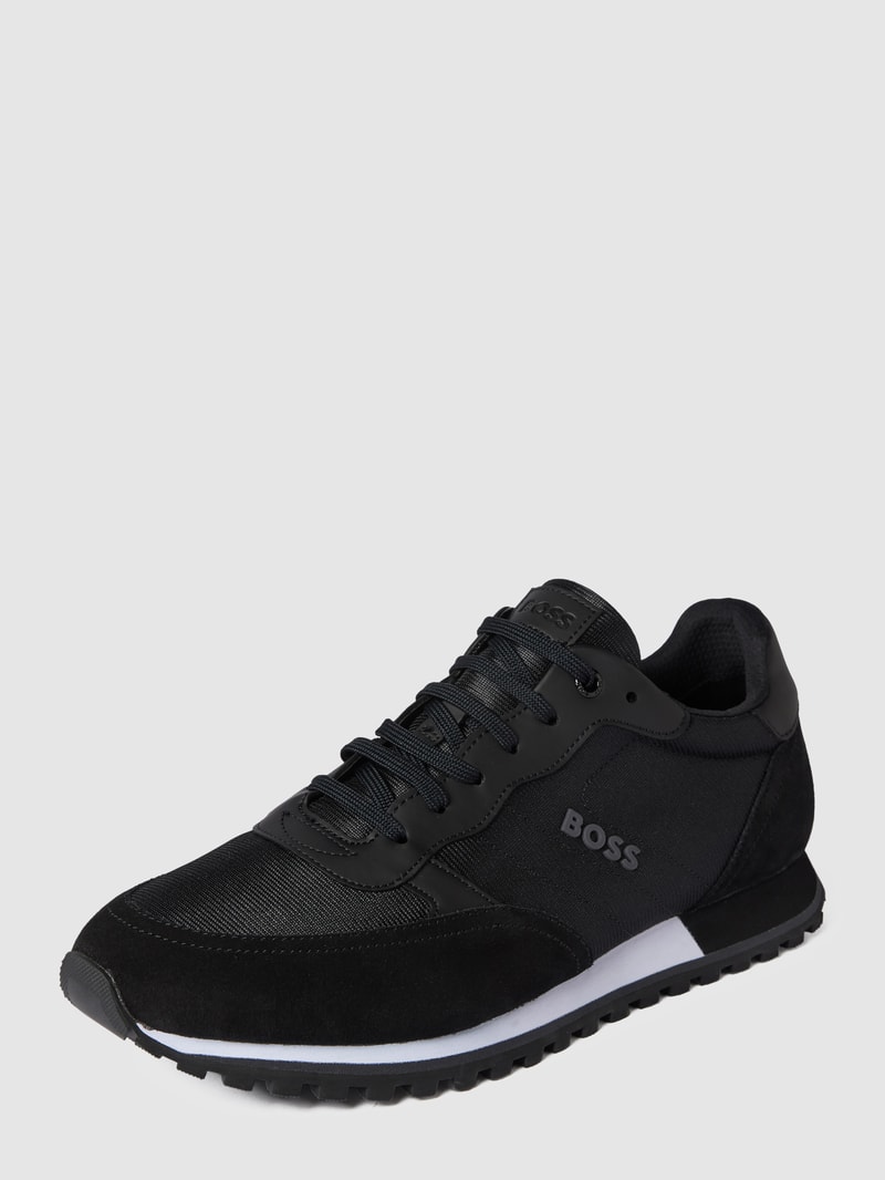Sneaker mit Kontraststreifen in schwarz