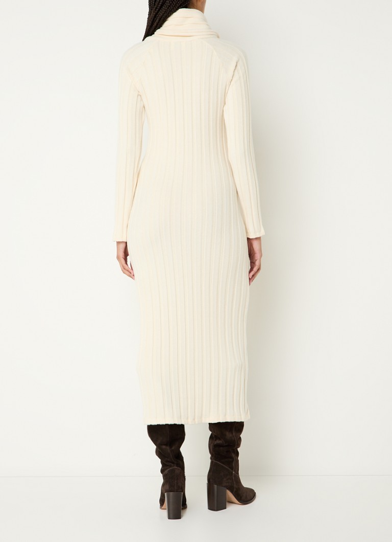 Vestido midi de punto fino con cuello chal de Claudie Pierlot