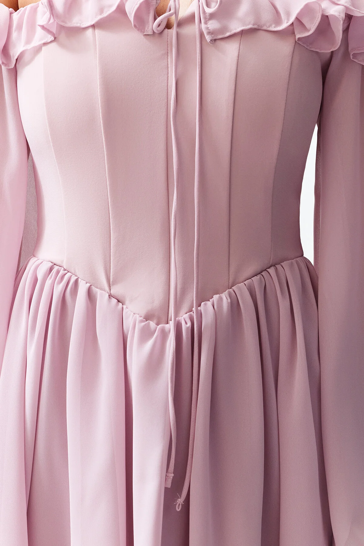 Trendyol Collection  Dusty Rose Taillenöffnung/Skater-gefüttertes Volant-Chiffon-Elegantes Abendkleid TPRSS23EL00096
