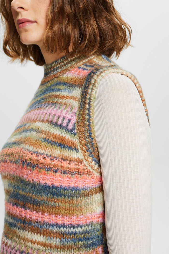 Gestreifte Strickweste