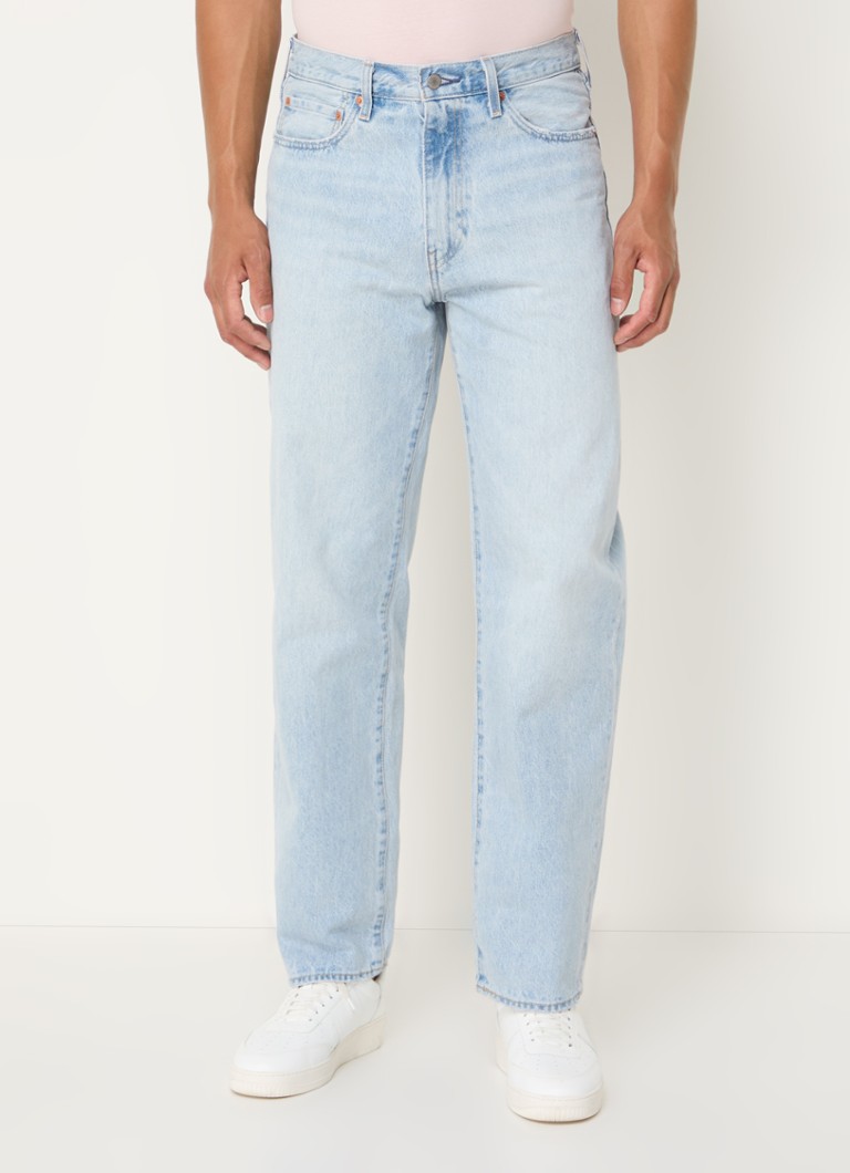 „Levi's 568“ tiesaus kirpimo džinsai su lengvu skalbimu