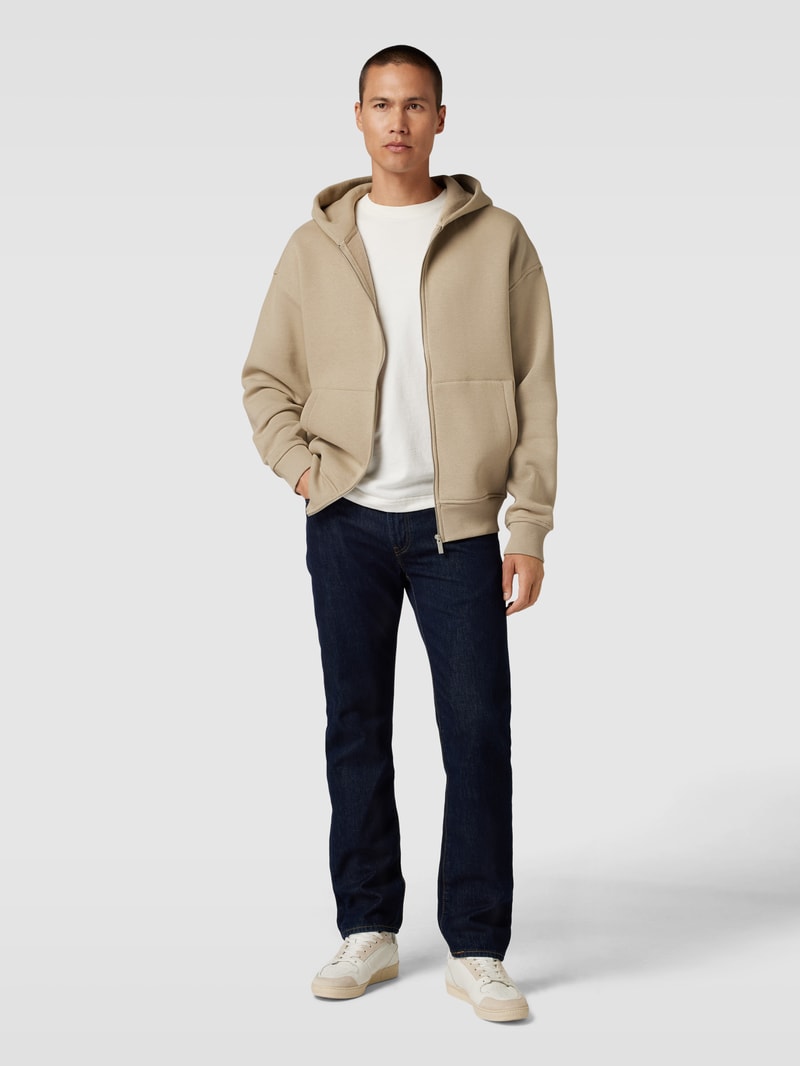 Sweatjacke mit Kapuze in haselnuss braun