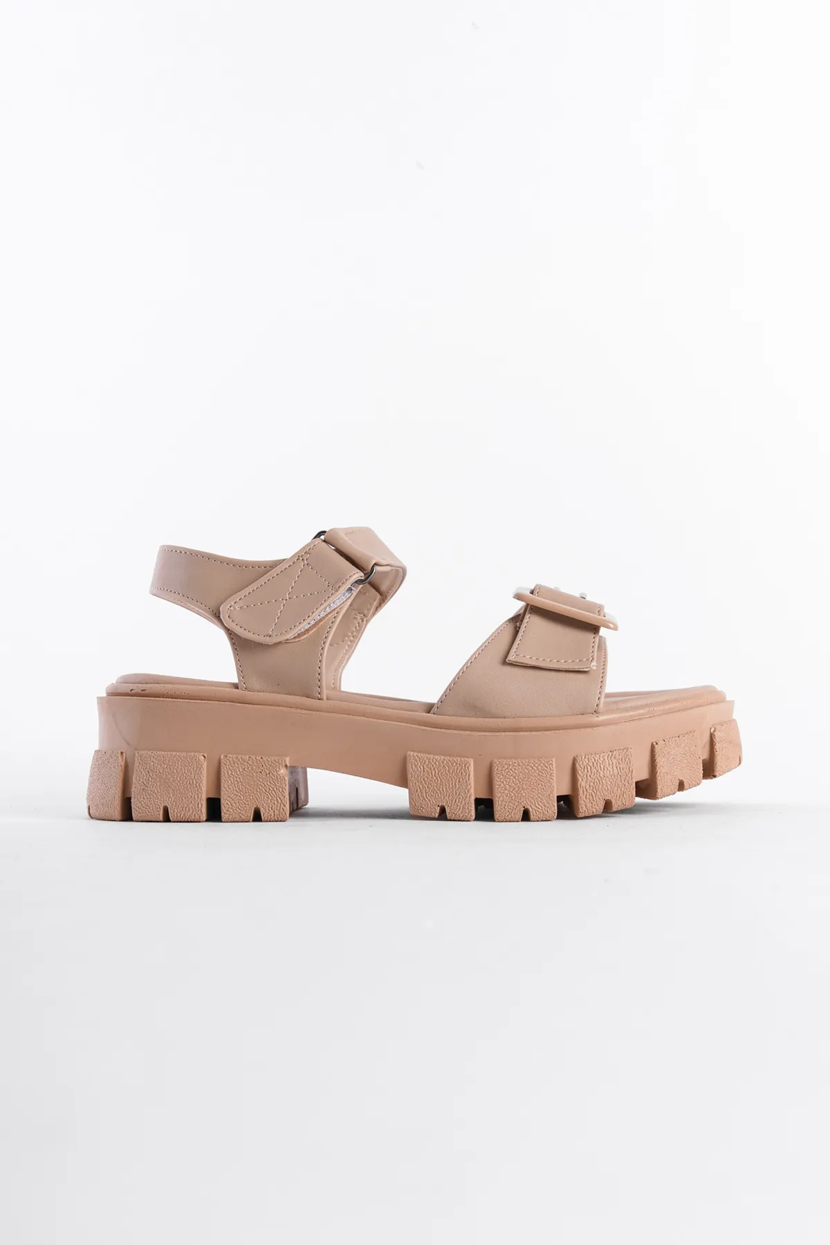 Capone Outfitters  Sandalette - Braun - Blockabsatz