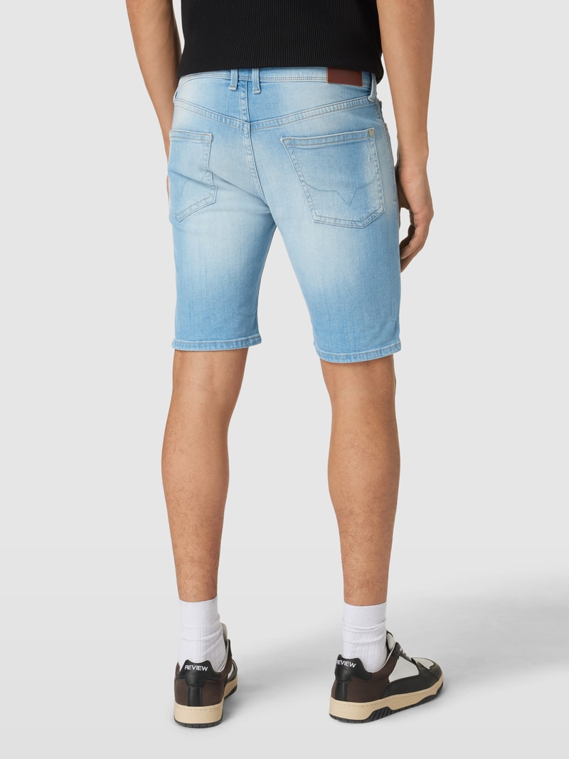 Jeansshorts im 5-Pocket-Design Modell 'HATCH' in jeans