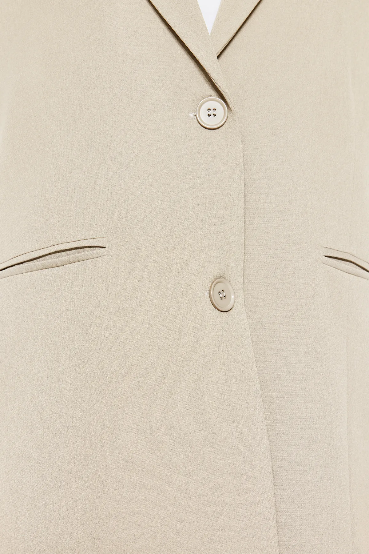 Trendyol Modest  Gefütterte, steinerne Weste mit Knopfverschluss TCTSS23YL00022