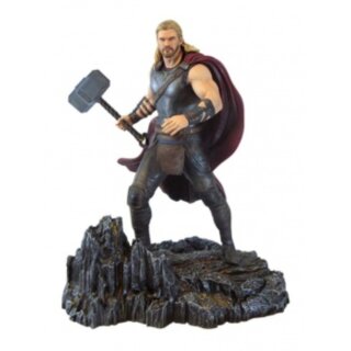 Diamond Select Toys - Marvel Gallery Thor: Ragnarok Movie Thor PVC Diorama