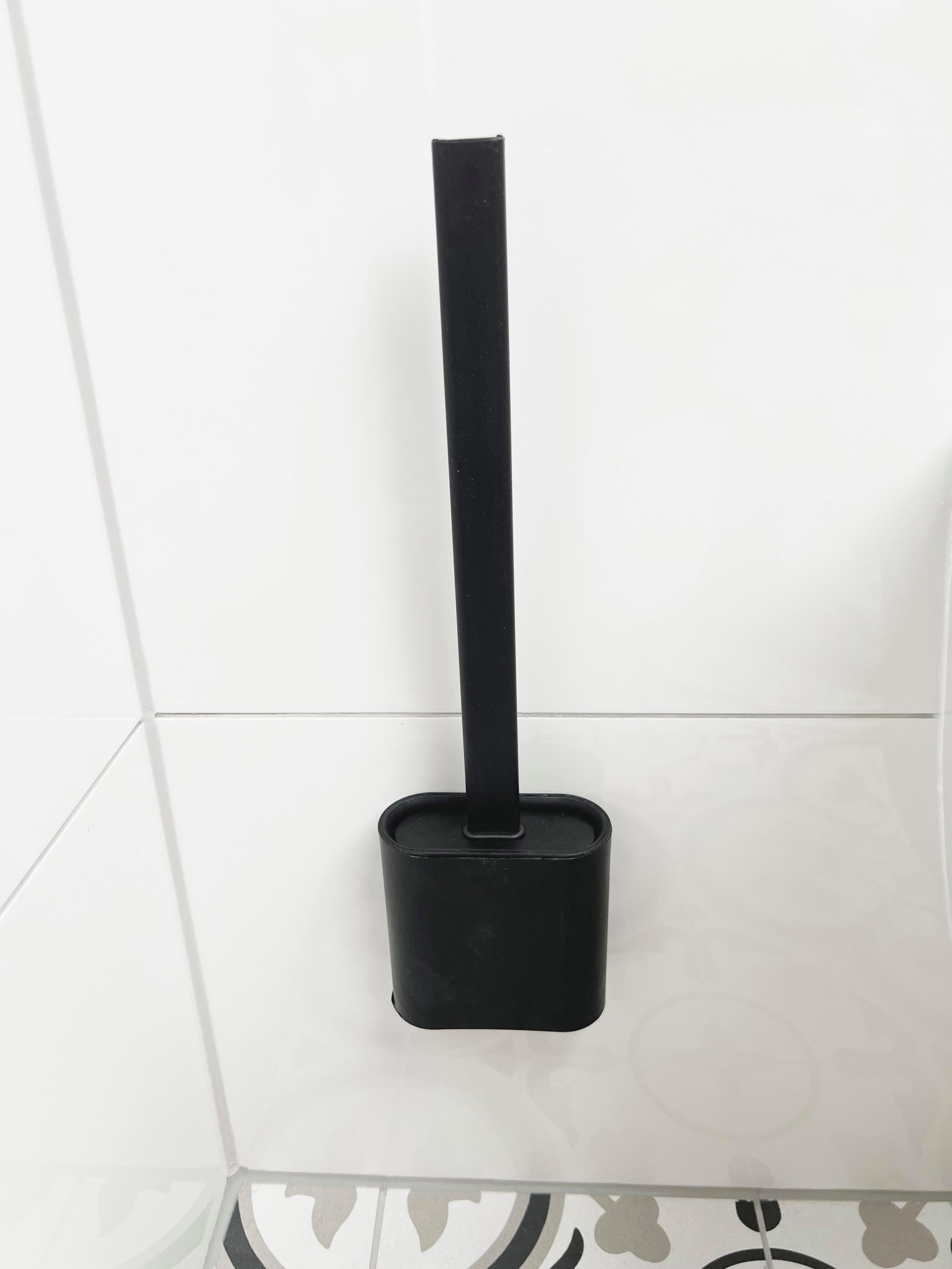 ADOB WC-Reinigungsbürste Design WC Bürste mit flachem Silikon Bürstenkopf Schaber und Aufbewahrungsbehälter, flexibler flacher Bürstenkopf, kratzt nicht, jeder Winkel erreichbar