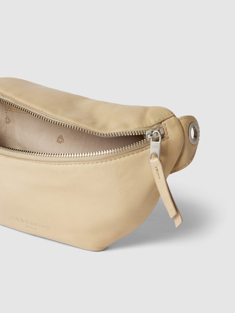 Crossbody Bag aus Leder Modell 'Tavia' in sand