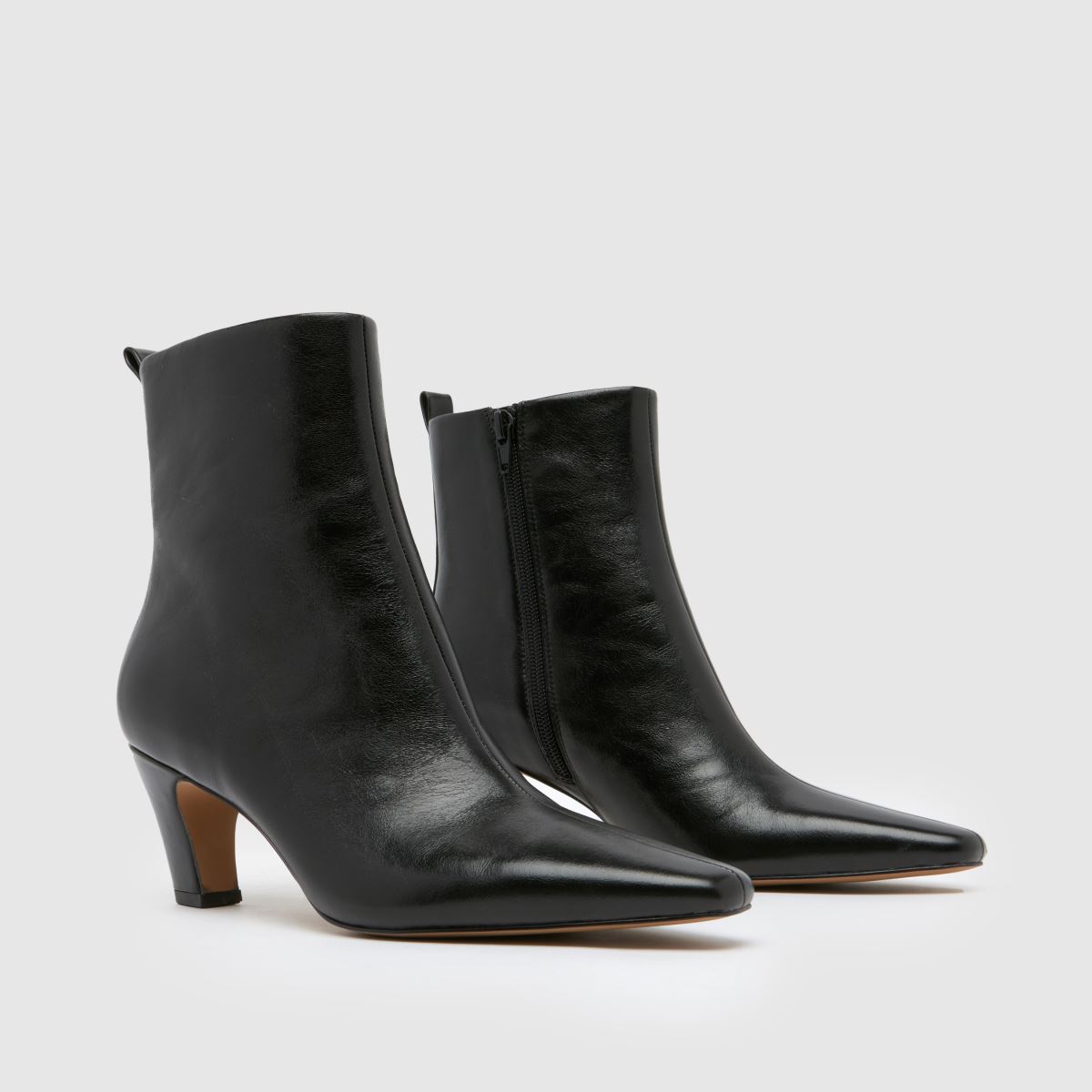 Schuh Blakely – Svarta stövlar i läder med mejslar
