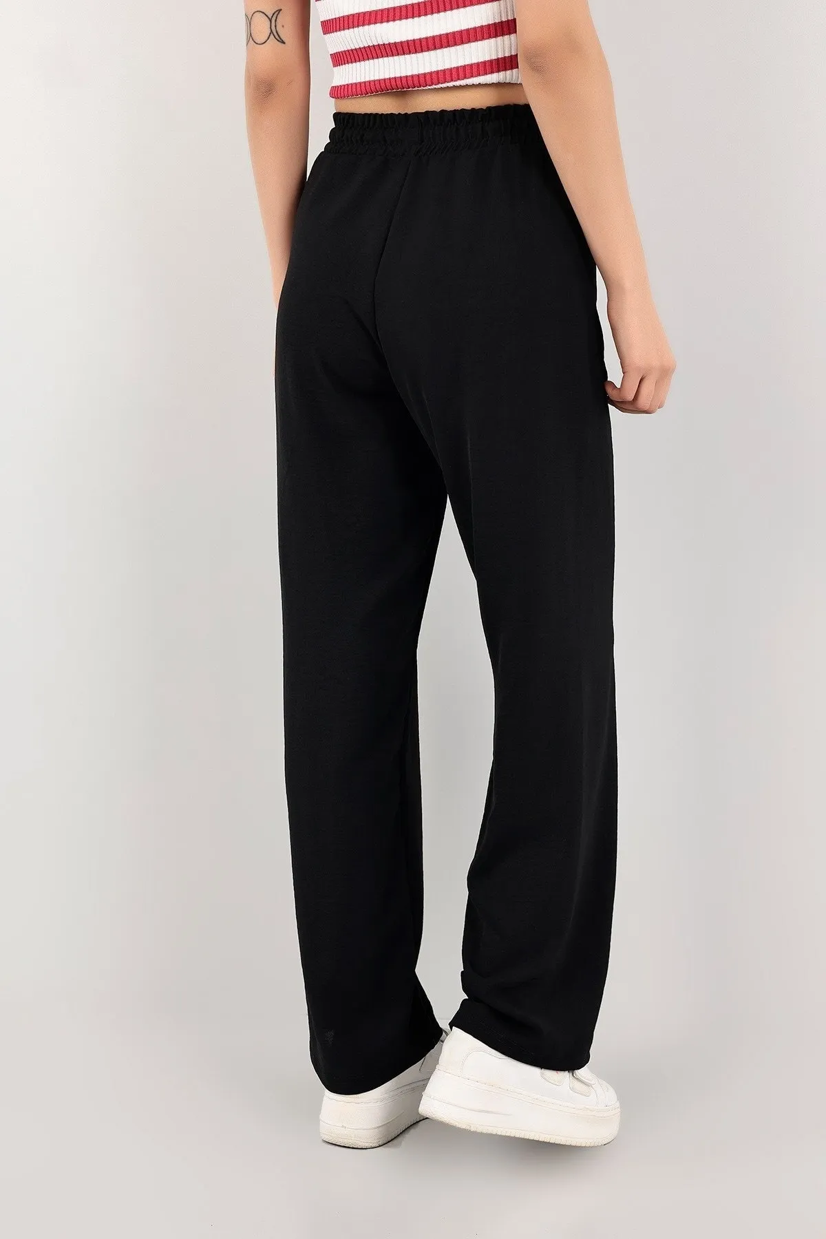 GRİLAND  Lässige Aerobin-Hose für Damen in Schwarz mit elastischem Bund und weitem Bein