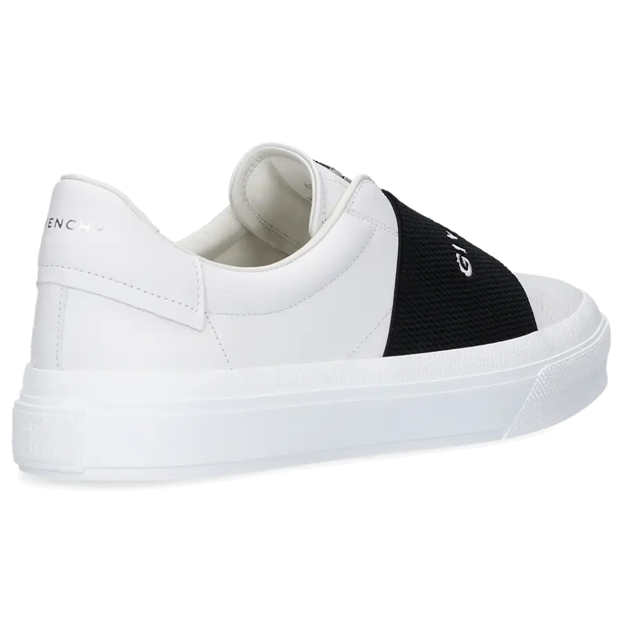 Givenchy - Sneaker low CITY SPORT Kalbsleder - weiß