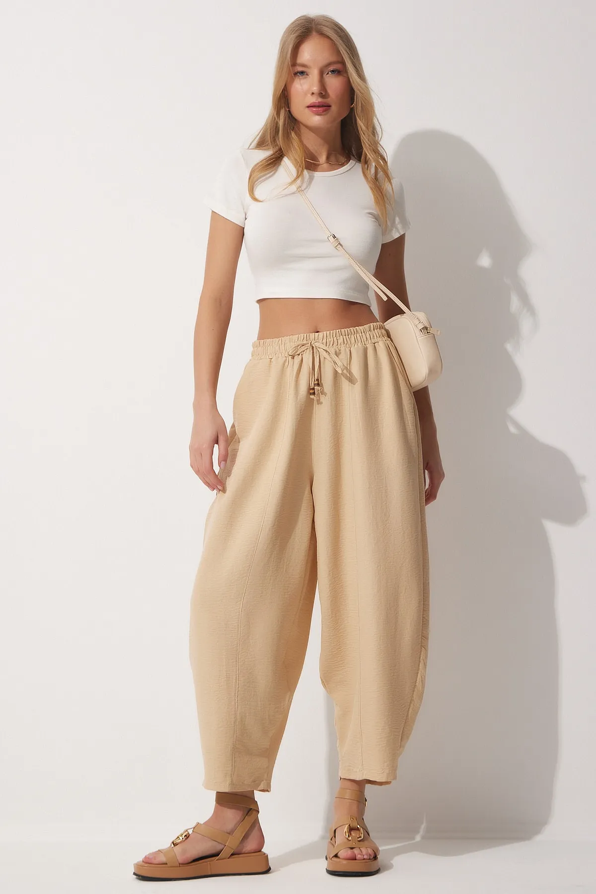 Happiness İstanbul  Leuchtende cremefarbene Shalwar-Hose aus Leinen und Viskose für Damen CV00001