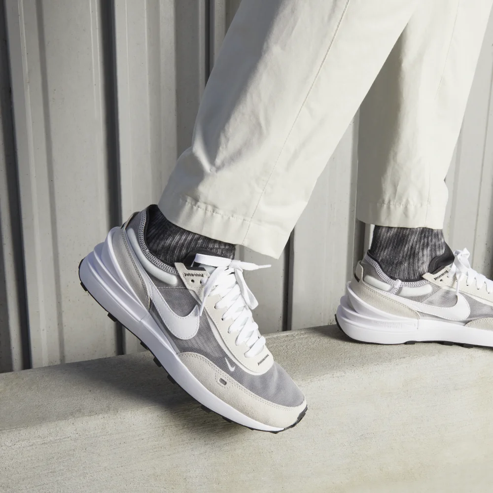 Nike Waffle One DA7995-100 / weiss