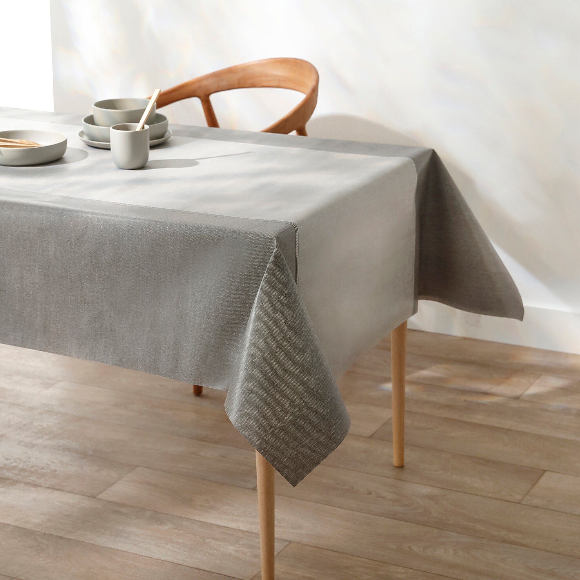 Nappe toile cirée imprimée faux-uni