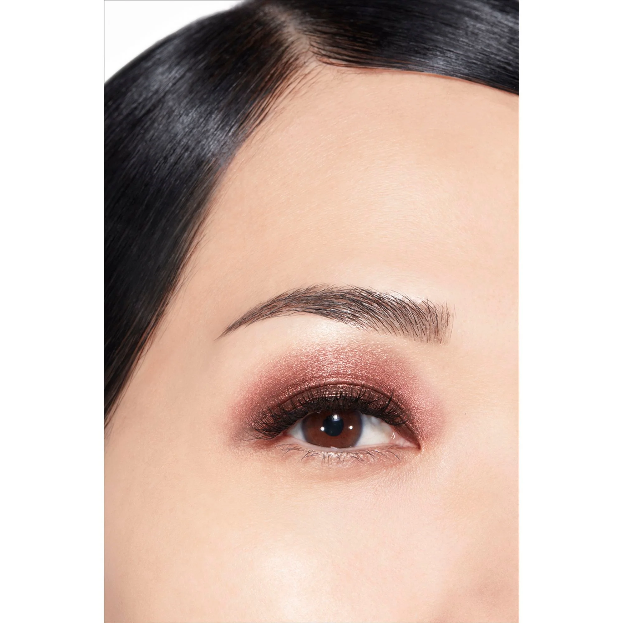 OMBRE PREMIÈRE LIBRE - SOMBRA DE OJOS EN POLVO DE COLOR INTENSO Y LARGA DURACIÓN