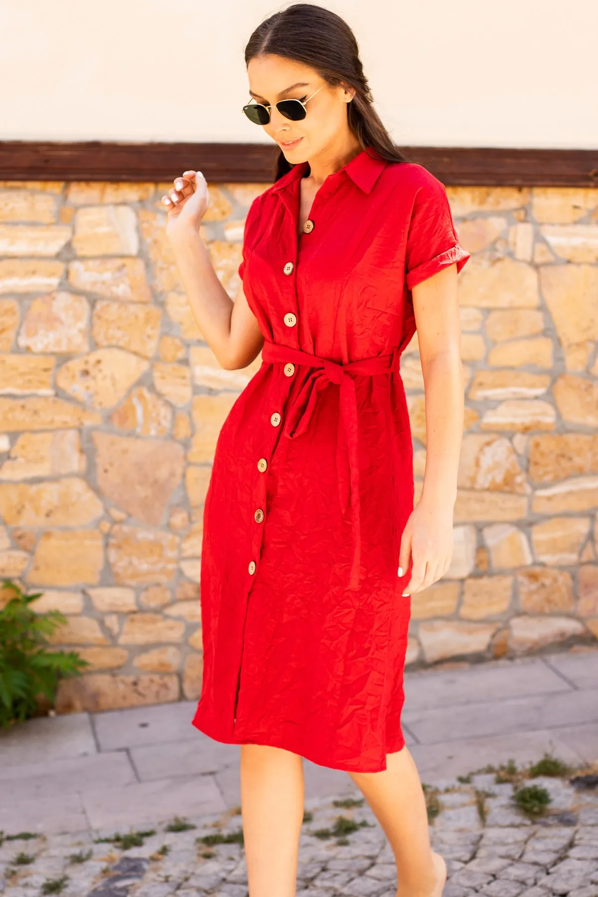 armonika  Kurzärmliges Hemdkleid für Damen mit rotem Taillengürtel und Gürtel Arm-19Y001068