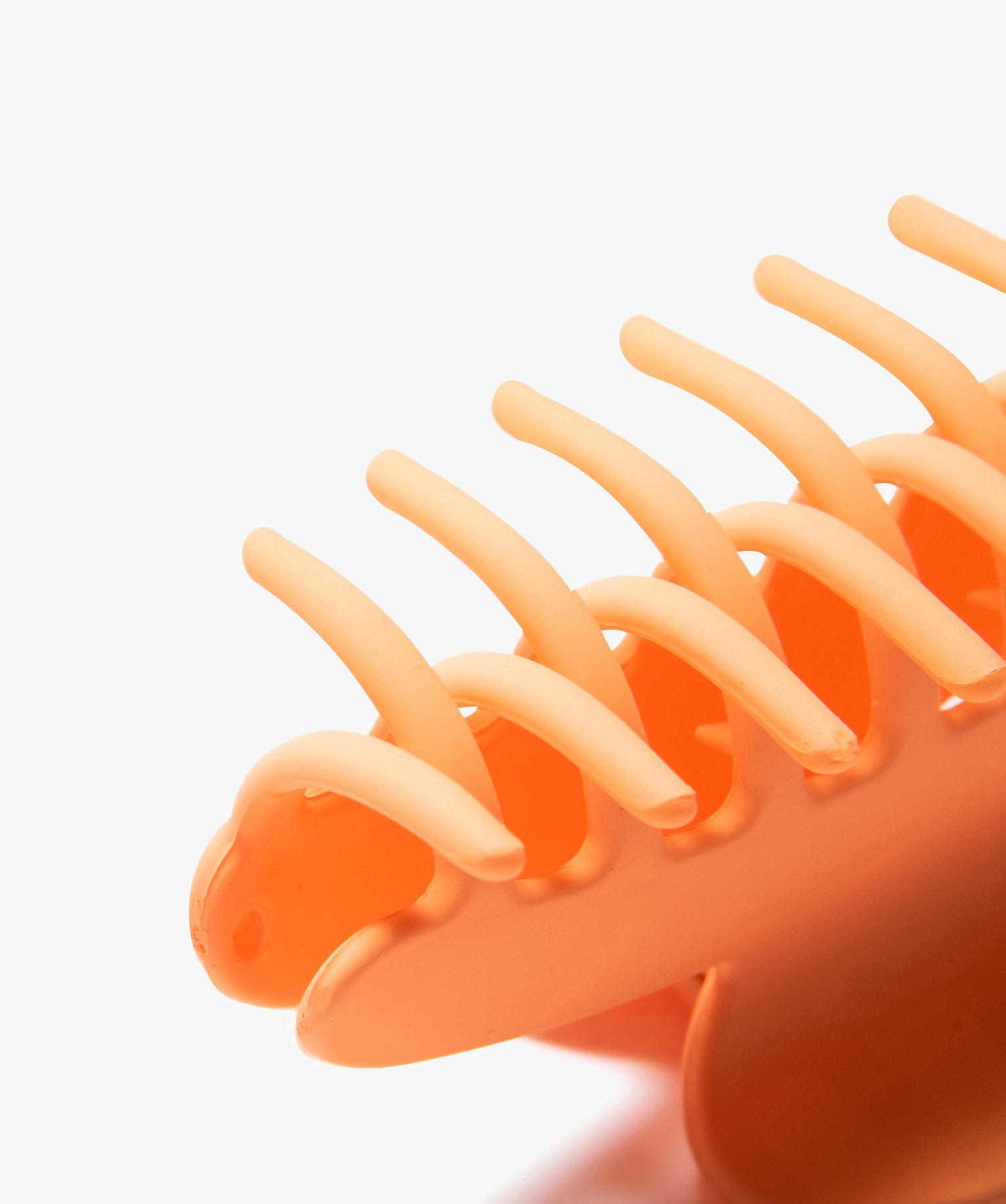 Pince crabe femme pour les cheveux aspect mat orange clair | GEMO